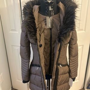 Noize Women's Brown Puffer Jacket with Faux Fur